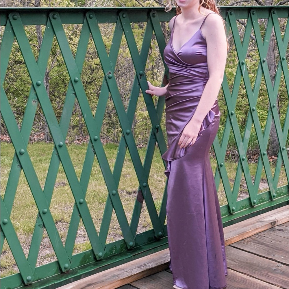 Purple Windsor Prom dress